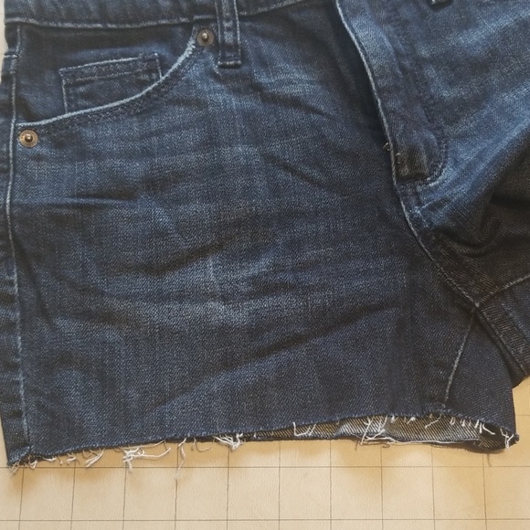 Universal Thread High Rise Shortie Shorts - Picture 4 of 4